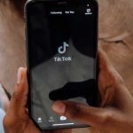 Conheça-anúncios-no-TikTok-e-aprenda-a-criar-uma-campanha￼